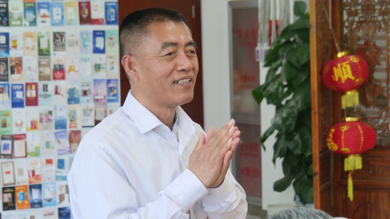 王謹(jǐn)在北大縱橫共話家國(guó)情懷，引領(lǐng)新聞文學(xué)時(shí)代新風(fēng) 