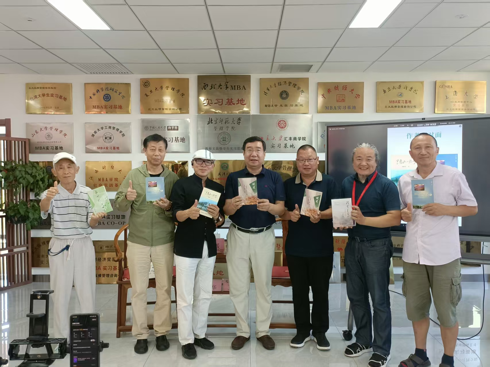 图片1 图片1