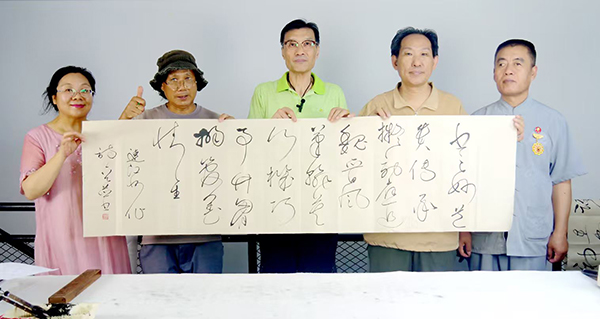 中国书协党总支原副书记连江州做客乐订坊媒体会客厅