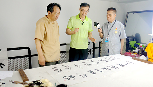 中国书协党总支原副书记连江州做客乐订坊媒体会客厅
