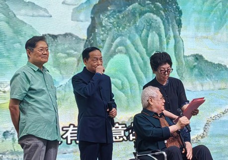 新金陵画派承前启后第一人华拓入选百年巨匠 大型纪录片《百年巨匠一一华拓》开拍